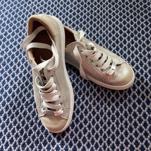Metallic ugg sneakers. Size 7. Worn once